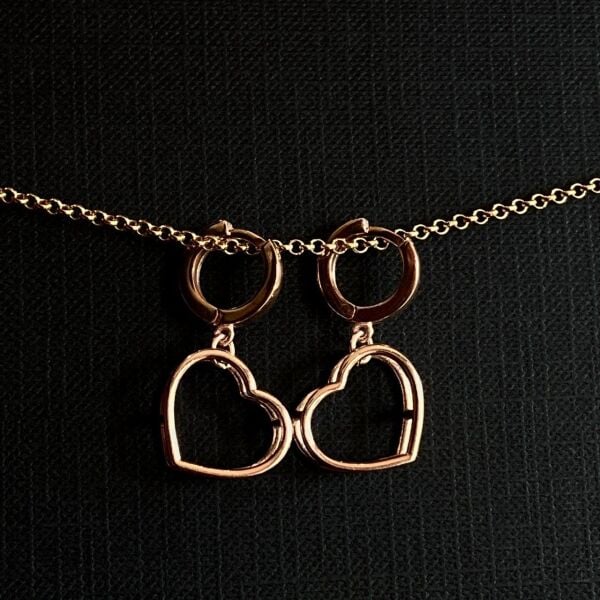 Büyük Kalpli Halka Küpe