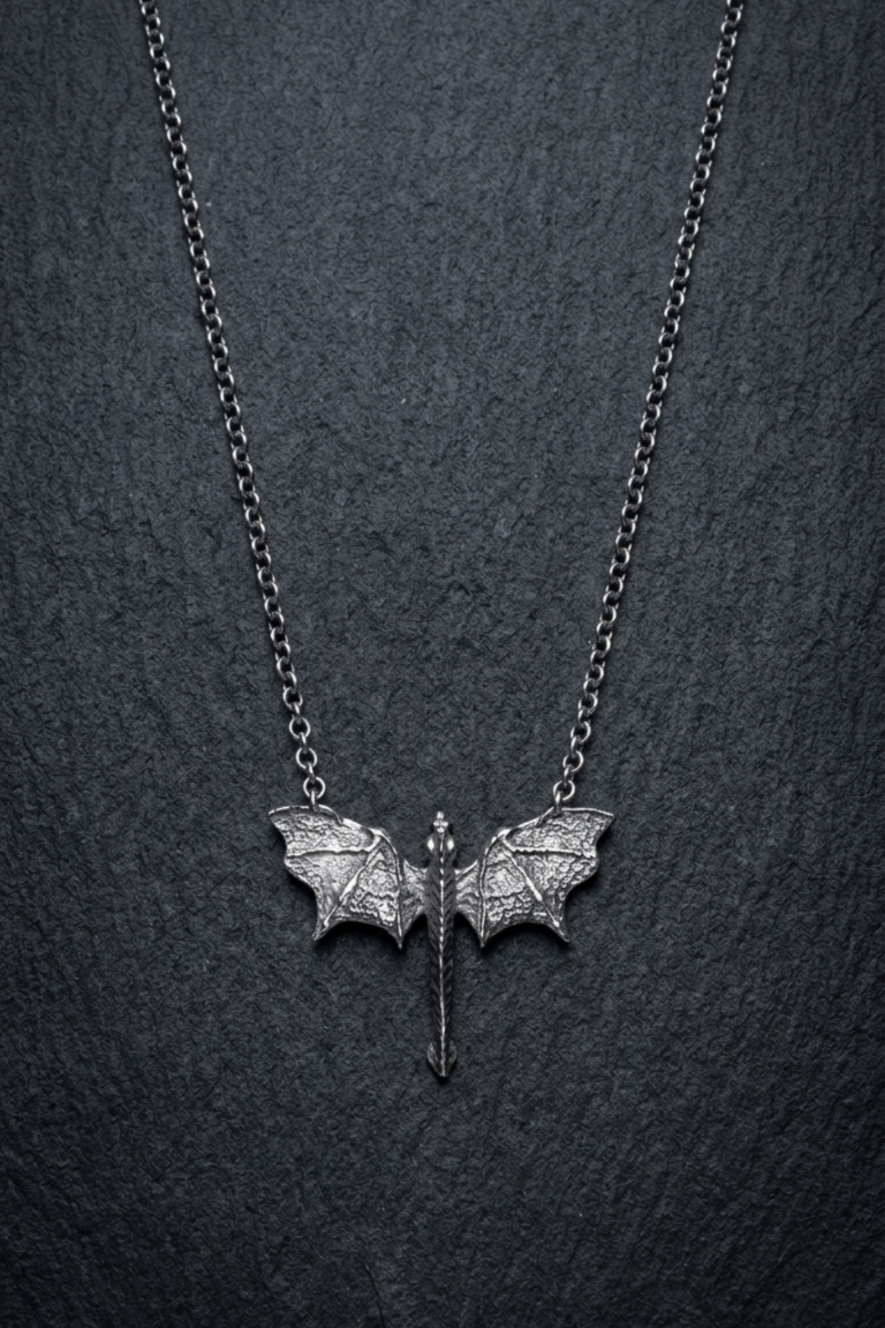 Dragon Kolye – 925 Ayar Gümüş | El Yapımı Efsanevi Tasarım