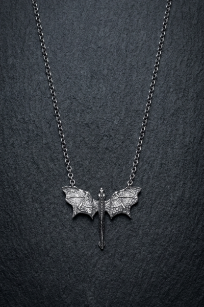 Dragon Kolye – 925 Ayar Gümüş | El Yapımı Efsanevi Tasarım