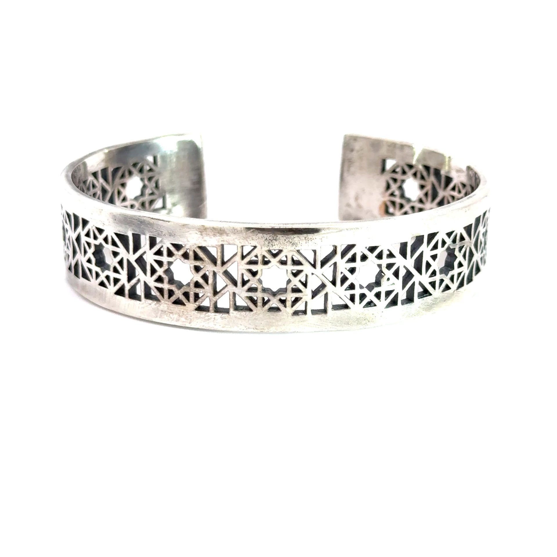 Kaddes Logo Cuff