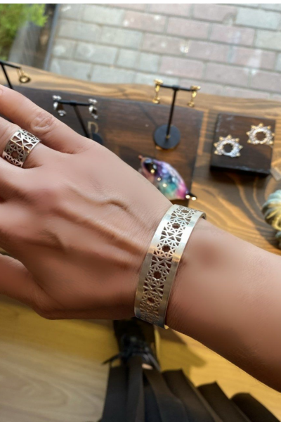 Kaddes Logo Gümüş Cuff Bilezik