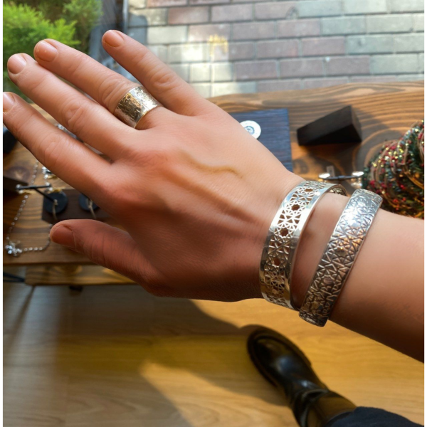 Kaddes Logo Bileklik