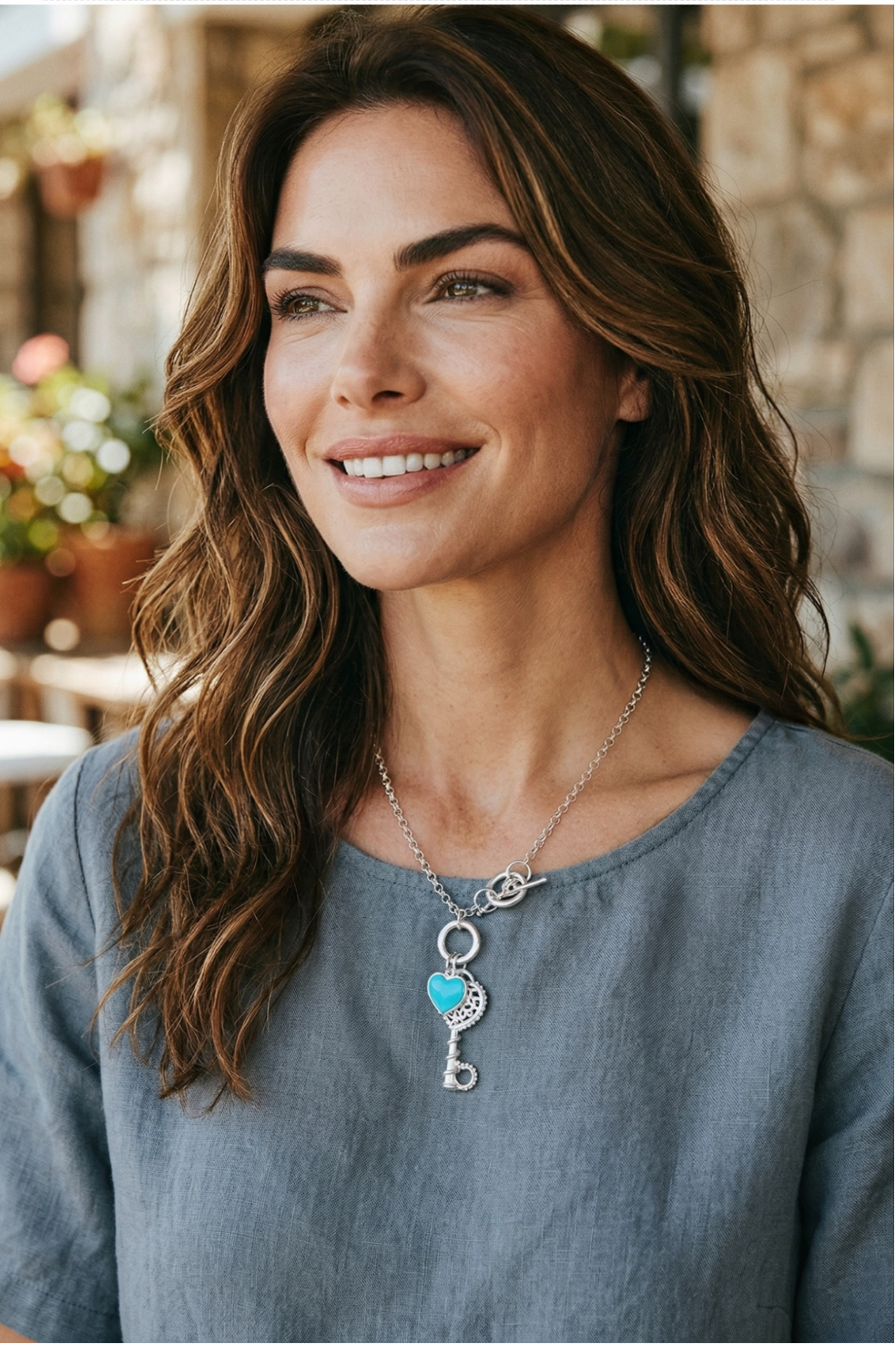 Kalpli Kolye – Turkuaz Mineli Anahtar Motifli 925 Ayar Gümüş