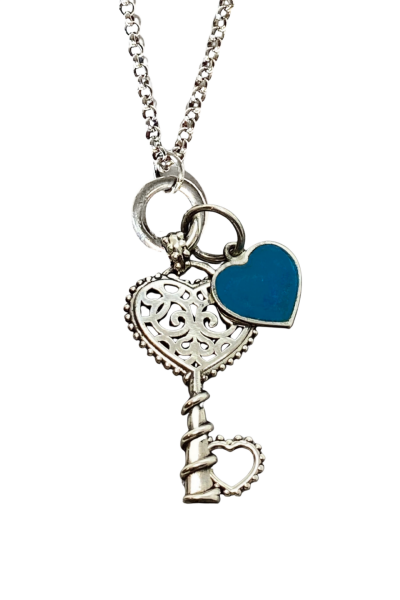 Kalpli Anahtar Gümüş Kolye