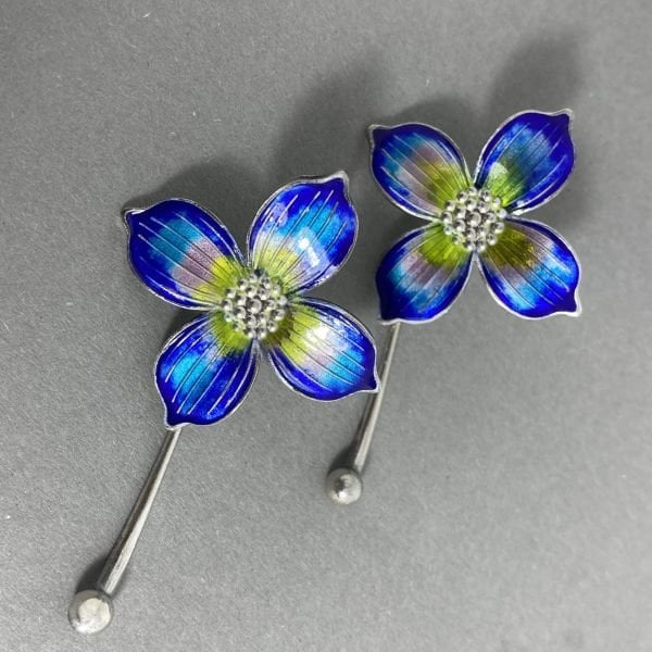 Mineli Menekşe Küpe