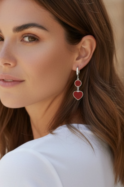 Kırmızı Mineli Kalpli Küpe - 925 Ayar Gümüş