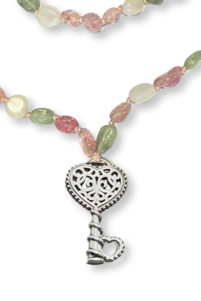 Kalpli Anahtar Kolye –  Prehnit, Aytaşı, Çilek Kuvars Doğal Taşlı | 925 Ayar Gümüş