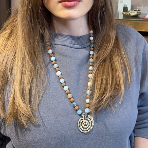 Akuamarin Taşlı Bronz Göbeklitepe Kolye