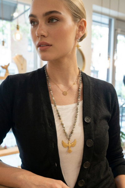 Anka Kuşu Kolye – Labradorit Taşlı Bronz | Yeniden Doğuşun Sembolü