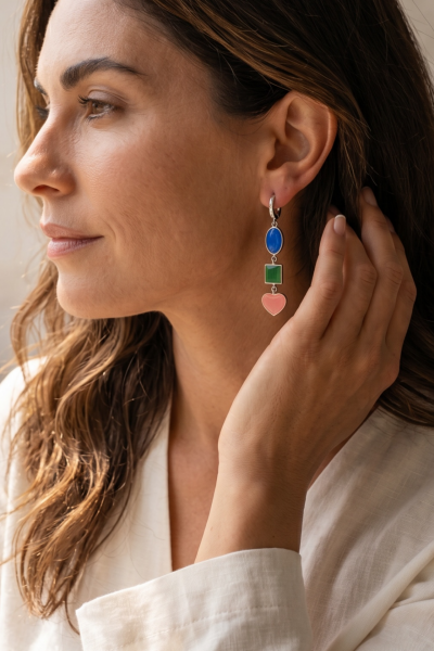 3 Renkli Mineli Sallantılı Küpe – 925 Ayar Gümüş | Kobalt, Yeşil ve Pembeli